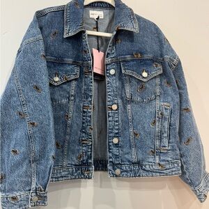 Avec Les Filles NWT Women's Horse Embroidered Denim Trucker Jacket